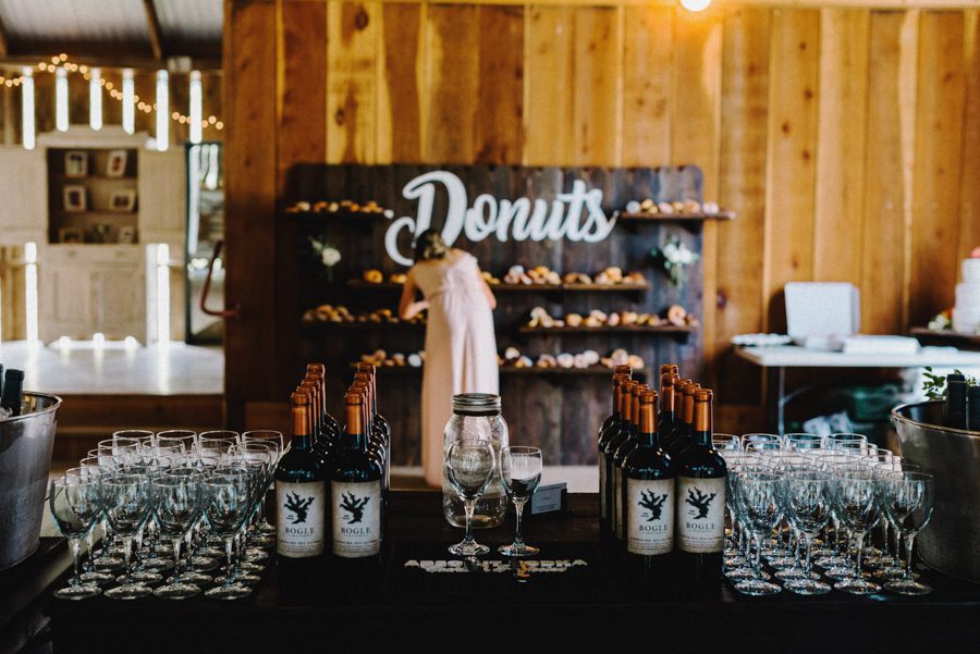 Donut wall, barn wedding